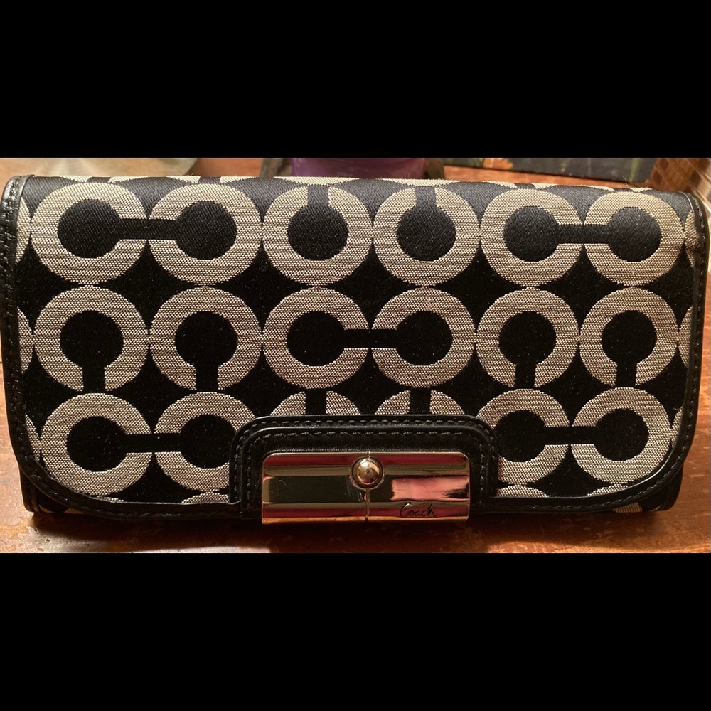 Coach Checkbook Wallet